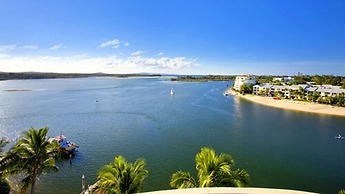 Noosa Pacific Resort