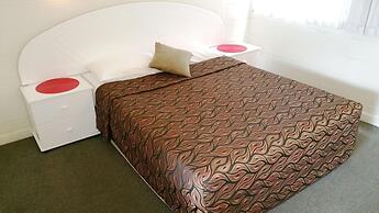 A & A Lodge Motel Emerald