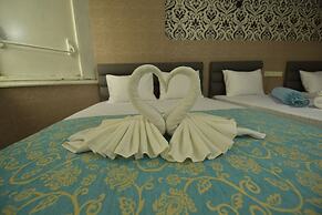 Omega Luxx Hotel - Boutique class