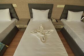 Omega Luxx Hotel - Boutique class