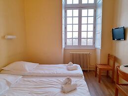 Hotellerie Saint Yves
