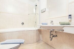 Andre Arnold - Boutique Pension