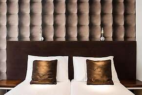 Hotel Alpha