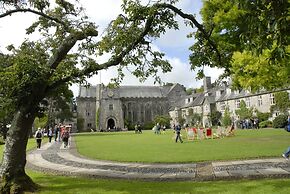 Dartington Hall Hotel