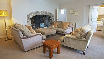 Dartington Hall Hotel