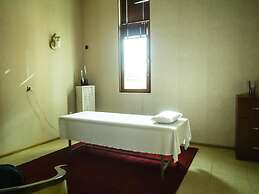 Dubai International Hotel