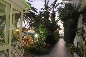 Hotel Mondial