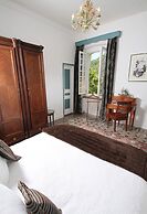 VILLA AIMEE LUXURY APARTMENTS WITH HEATED POOL