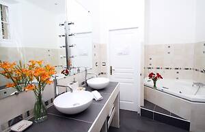 VILLA AIMEE LUXURY APARTMENTS WITH HEATED POOL