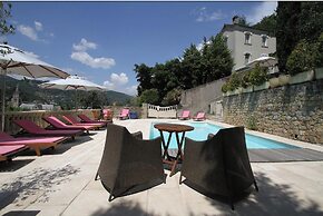 VILLA AIMEE LUXURY APARTMENTS WITH HEATED POOL