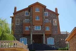 Le Palais des Cerisiers