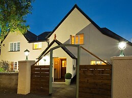 Tinhay Mill Guest House