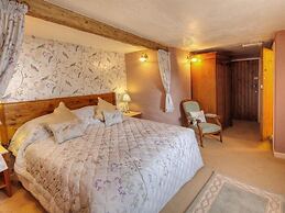 Tinhay Mill Guest House