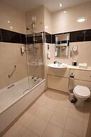 Strandhill Lodge and Suites