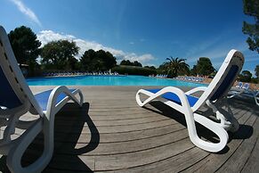 Residence Fiori Di Cala Rossa