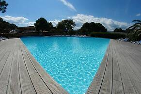 Residence Fiori Di Cala Rossa