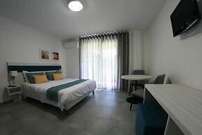 Residence Fiori Di Cala Rossa