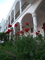 Hotel Portal del Santo