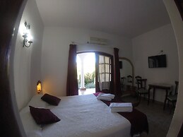 Hotel Portal del Santo