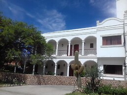 Hotel Portal del Santo