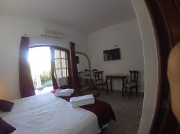 Hotel Portal del Santo