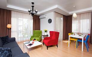 The Room Hotel & Apartments