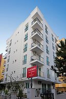 The Room Hotel & Apartments