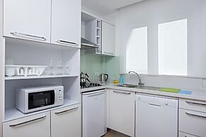 The Room Hotel & Apartments