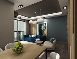 The Room Hotel & Apartments