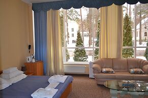 Hotel Yes