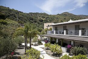 Hotel Mea - Aeolian Charme