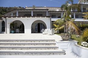 Hotel Mea - Aeolian Charme