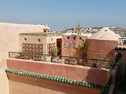 Riad Tara