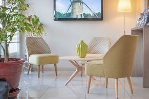 BRIT HOTEL CHATEAUDUN