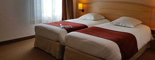 BRIT HOTEL CHATEAUDUN