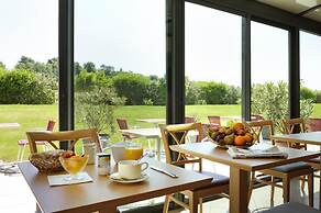 BRIT HOTEL CHATEAUDUN