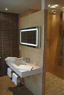 BRIT HOTEL CHATEAUDUN