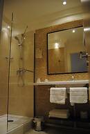 BRIT HOTEL CHATEAUDUN
