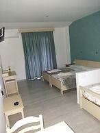 Christakis Hotel