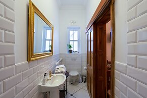 Esperanza Guest House