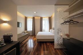 Hotel Vis a Vis