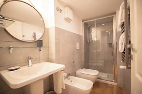 Hotel Vis a Vis