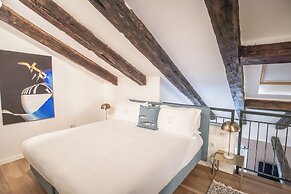 Hotel Vis a Vis
