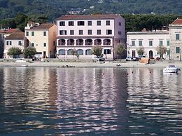 Hotel Marinella