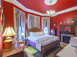 Chipman Hill Suites on Sydney