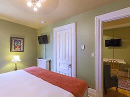 Chipman Hill Suites on Sydney
