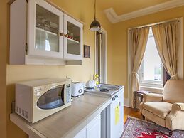 Chipman Hill Suites on Sydney
