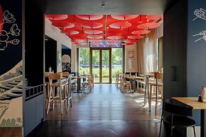 Crowne Plaza Amsterdam South by IHG