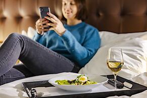 Crowne Plaza Amsterdam South by IHG