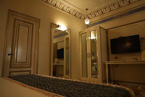Laxmi Palace Heritage Boutique Hotel